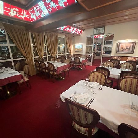 Hotel Zephyr - Plovanija Buje Kültér fotó